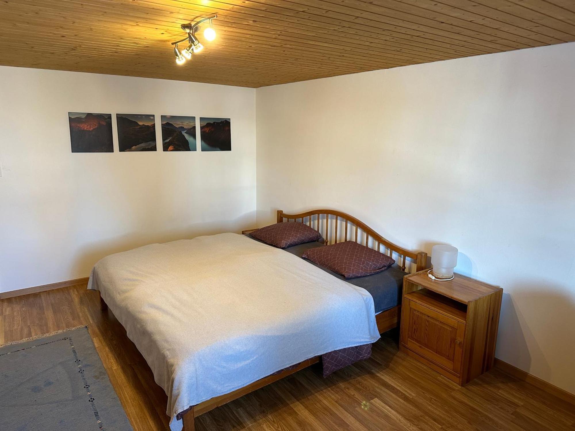 Charmante 3,5 Zimmer Wohnung In Bauernhaus Volketswil ภายนอก รูปภาพ