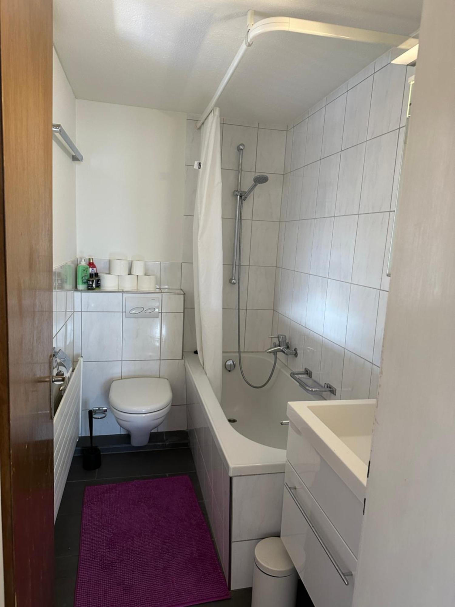 Charmante 3,5 Zimmer Wohnung In Bauernhaus Volketswil ภายนอก รูปภาพ