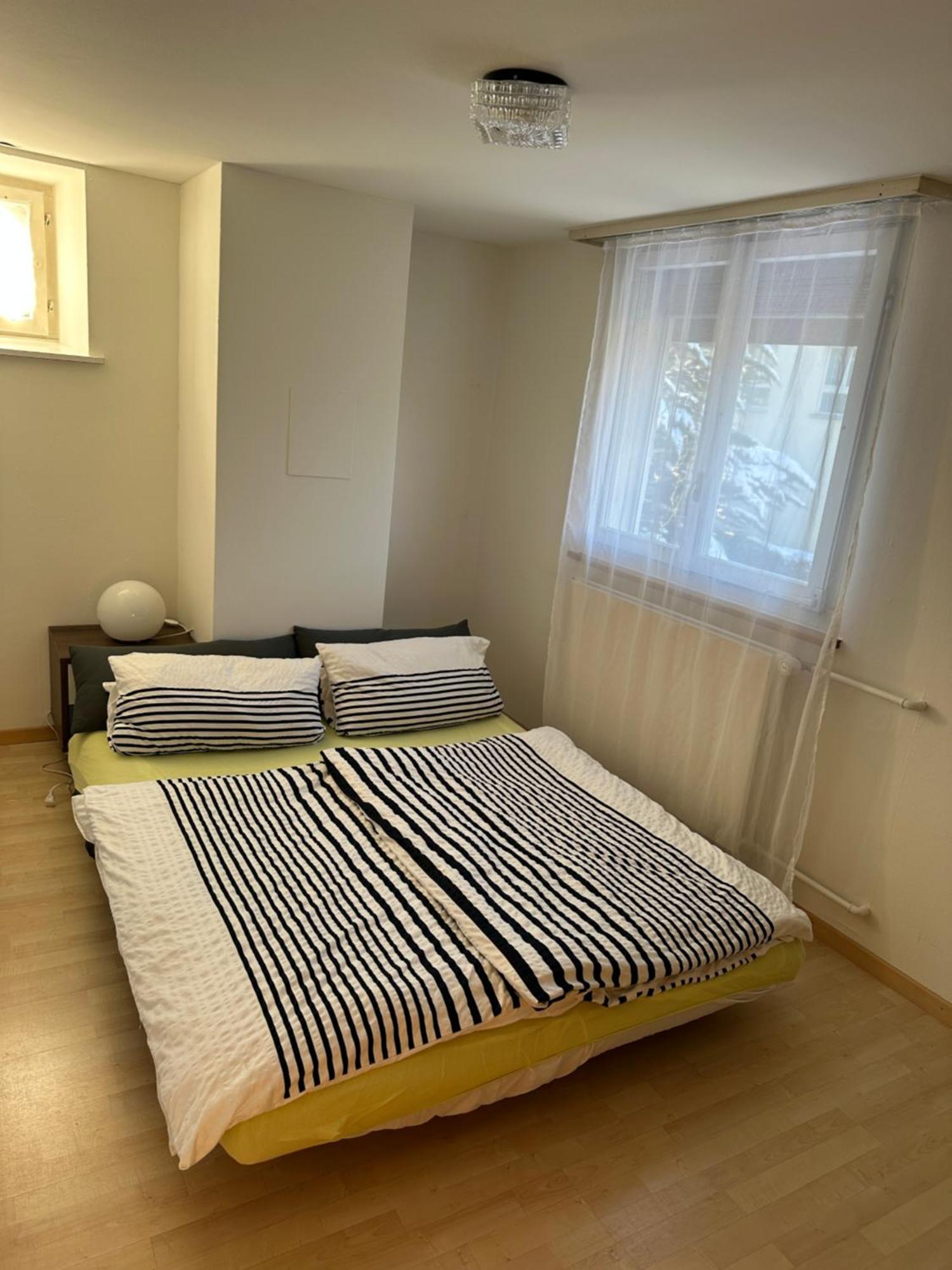 Charmante 3,5 Zimmer Wohnung In Bauernhaus Volketswil ภายนอก รูปภาพ